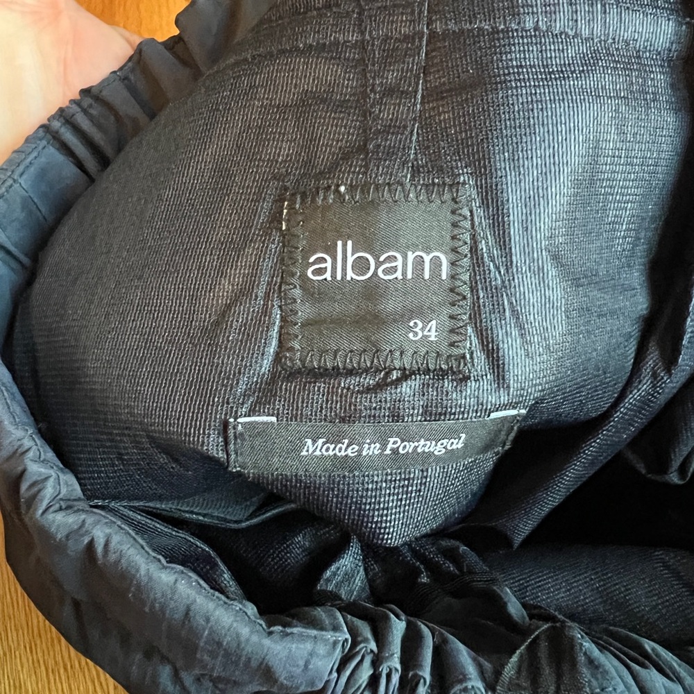 Albam - Picture 3 of 3